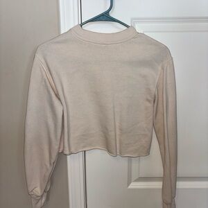 H&M Cropped Crewneck Sweatshirt in Light Cream
